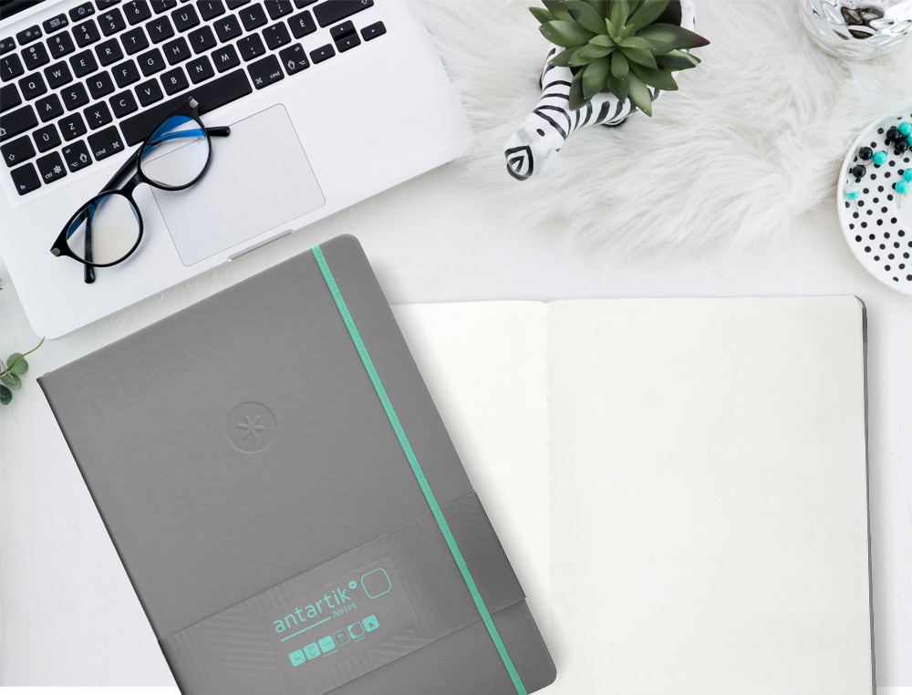 CADERNO COM ELASTICO ANTARTIK NOTES CAPA DURA A4 LISO CINZA E TURQUESA 100 FOLHAS 80 GR FSC